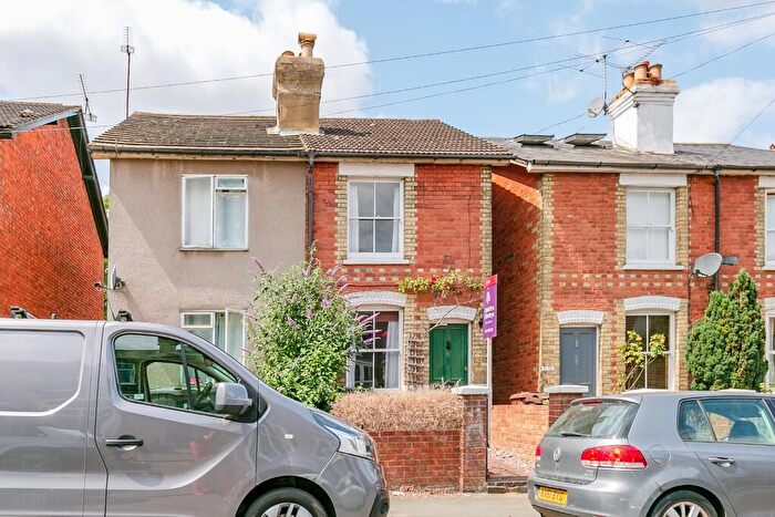 2 Bedroom Semi Detached House To Rent In Denzil Road, Guildford, GU2