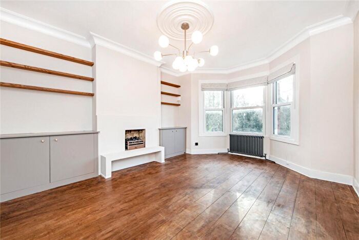 3 Bedroom Maisonette To Rent In Denton Road, Crouch End, N8