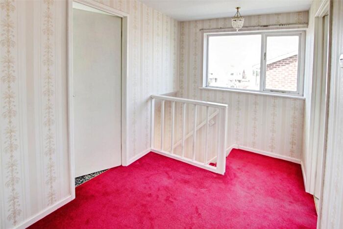 3 Bedroom Detached House For Sale In Hawthorn Crescent, Gilesgate, Durham, DH1