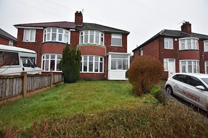 3 Bedroom Property To Rent In Raynesway, Derby, DE24