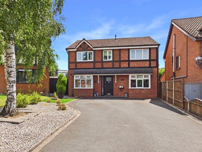 4 Bedroom Detached House For Sale In Shrewsbury Close, Oakwood, DE21