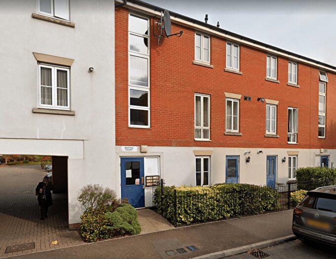 2 Bedroom Flat To Rent In Hevingham Drive, RM6