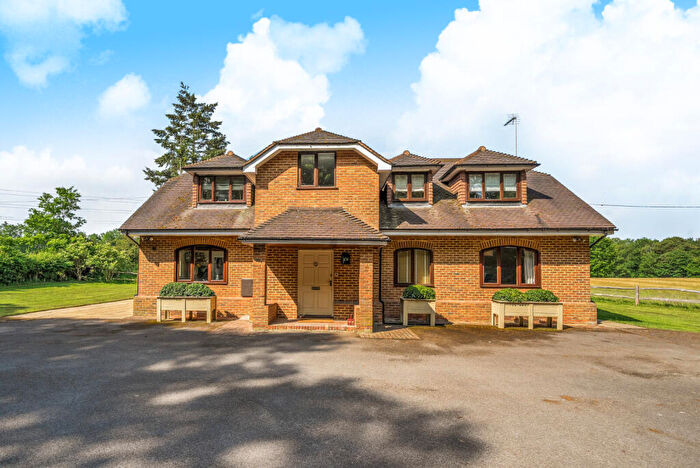 4 Bedroom Detached House To Rent In Portsmouth Road, Cobham, KT11