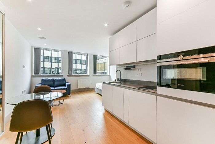 Studio To Rent In High Street, Edgware, Middlesex, HA8