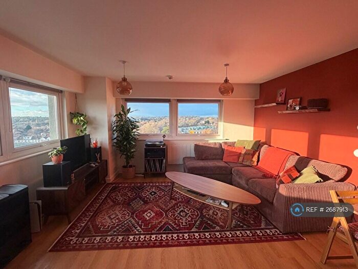 1 Bedroom Flat To Rent In Beacon Tower, Bristol, BS16