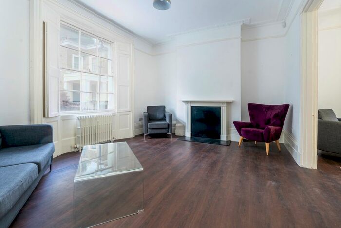 3 Bedroom Property To Rent In Cumberland Gardens, London, WC1X