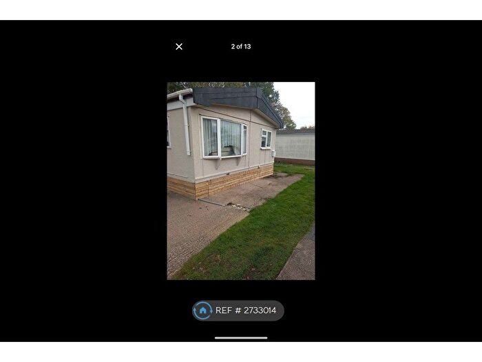 2 Bedroom Park Home To Rent In Caravan Site, Gamston, Nottingham, NG2