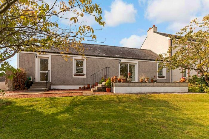3 Bedroom Semi-Detached House For Sale In Woodside Cottages, West Kilbride, KA23