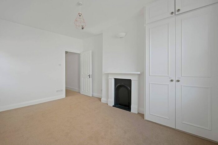 5 Bedroom Property To Rent In Shorrolds Road, Fulham Broadway, London, SW6