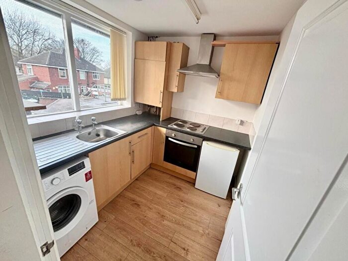 2 Bedroom Flat To Rent In Sicey Avenue, Sheffield, S5