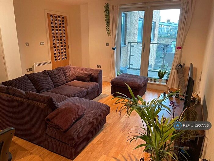 1 Bedroom Flat To Rent In Cheshire Street, London, E2