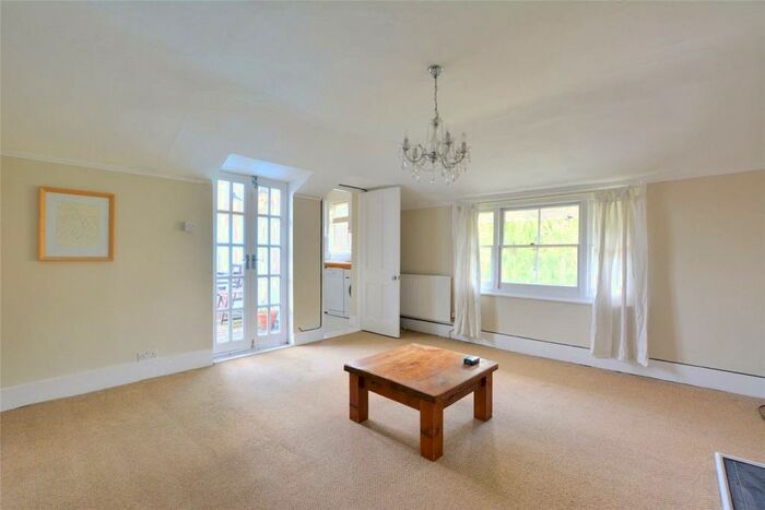2 Bedroom Apartment To Rent In Blackheath Grove, Blackheath, London, SE3