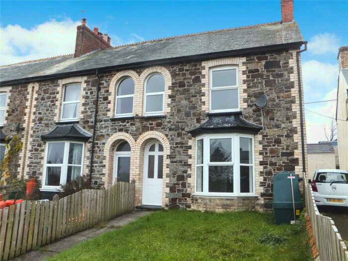 3 Bedroom Terraced House To Rent In Holsworthy, Devon, EX22