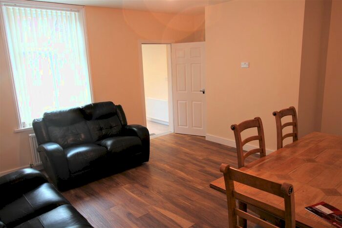 4 Bedroom Property To Rent In Meldon Terrace, Heaton, Newcastle Upon Tyne NE6