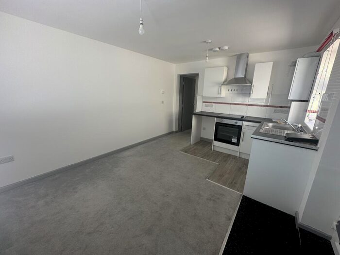 1 Bedroom Apartment To Rent In Palmerston Road, Bournemouth, BH1