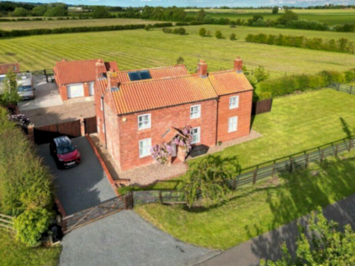 4 Bedroom Equestrian Facility For Sale In Fenside, East Kirkby, PE23
