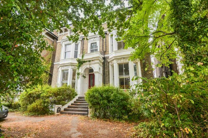 1 Bedroom Apartment To Rent In Vanbrugh Park, London, SE3