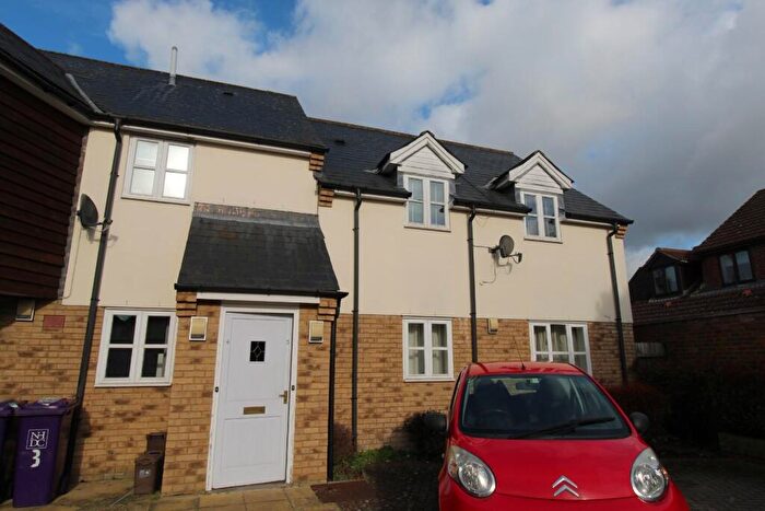 2 Bedroom Flat To Rent In Steed Yard, Brewery Lane, Baldock, Herts, SG7