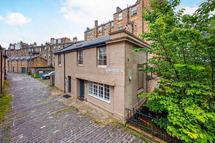 3 Bedroom House For Sale In Park Terrace East Lane, Park, Glasgow, G3