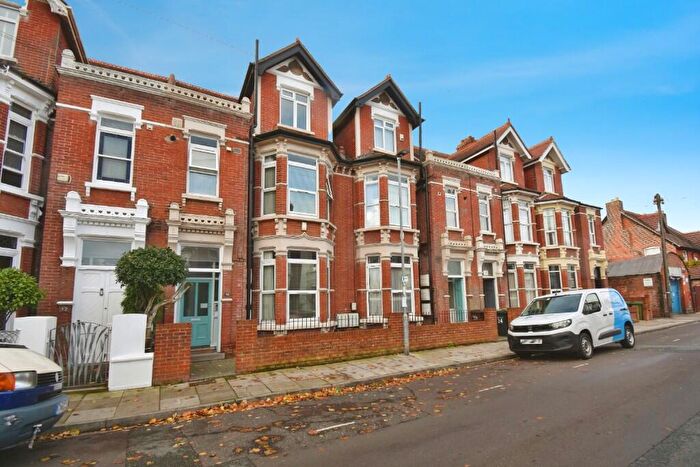 2 Bedroom Apartment To Rent In Wimbledon Park Road, Portsmouth, Hampshire, PO5