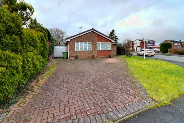 3 Bedroom Detached House For Sale In Ridgeway, Hixon, Stafford, ST18