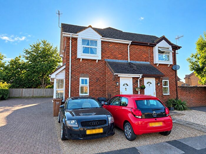 1 Bedroom Semi Detached House For Sale In St. Johns Close, Evesham, WR11