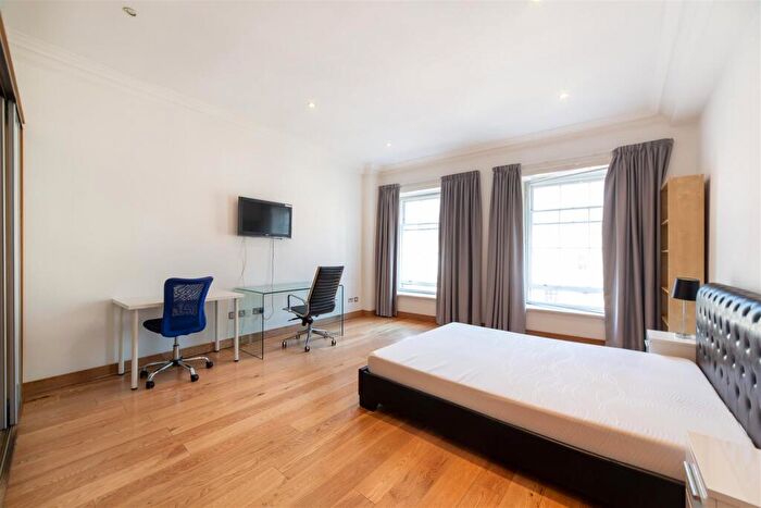 2 Bedroom Apartment To Rent In £pppw - Murton House - Grainger Street, NE1
