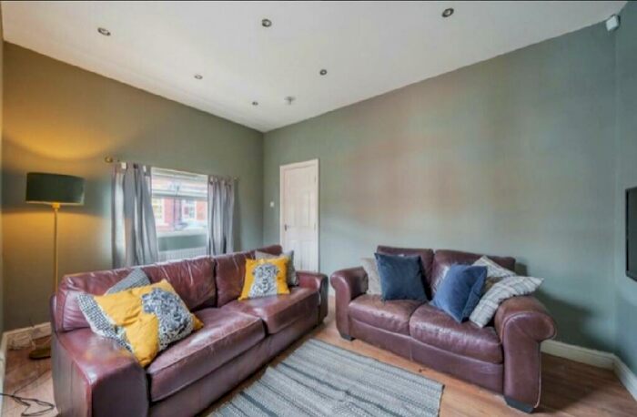 4 Bedroom Terraced House To Rent In Granby Mount, Leeds, West Yorkshire, LS6