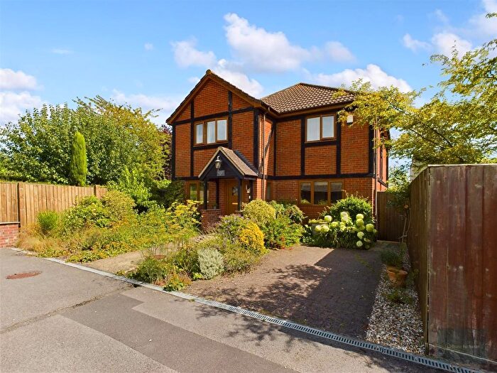 4 Bedroom Detached House For Sale In Frome Road, Southwick, Trowbridge, BA14