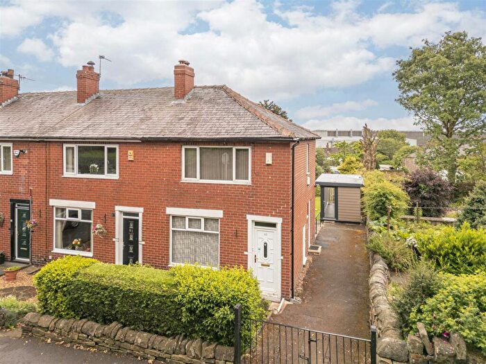 2 Bedroom End Of Terrace House For Sale In Highroad Well Lane, Highroad Well, Halifax, HX2