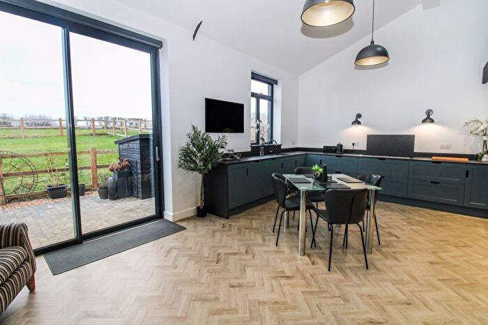 2 Bedroom Barn Conversion For Sale In Robins Barns, Colmworth Road, Little Staughton, MK44