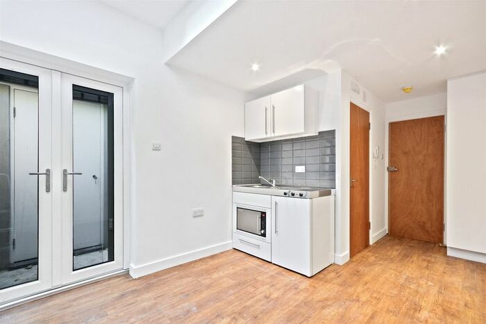 Studio To Rent In The Parade, Upper Brockley Road, London, SE4