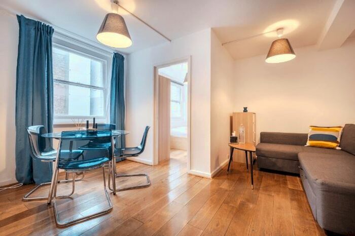 1 Bedroom Flat To Rent In Oxford Street, W1D