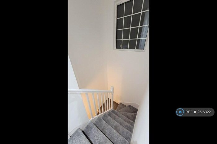 1 Bedroom Semi-Detached House To Rent In Abbs Cross Lane, Hornchurch, RM12