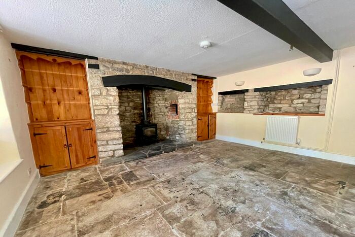 3 Bedroom Cottage To Rent In South Street, Wareham, BH20