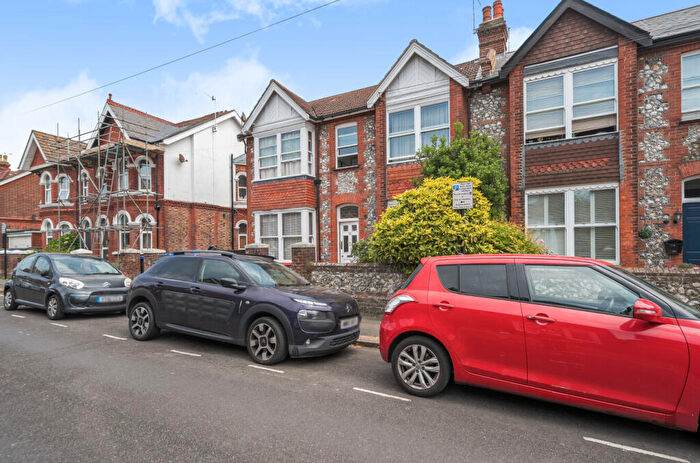 1 Bedroom Flat To Rent In Salisbury Road, Worthing, BN11