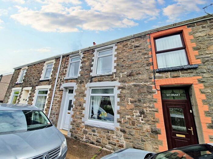 3 Bedroom House To Rent In Station Road, Nantymoel, Bridgend, CF32