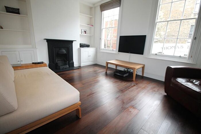 2 Bedroom Maisonette To Rent In Arlington Way, Clerkenwell, EC1R