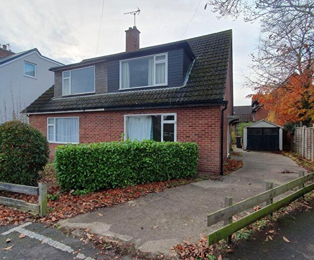 2 Bedroom Semi-Detached House For Sale In The Biggin, Castle Donington, Derby, Derbyshire, DE74