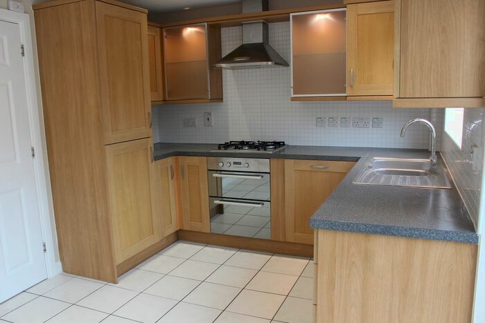 3 Bedroom Terraced House To Rent In Roundhouse Crescent, Peacehaven, BN10