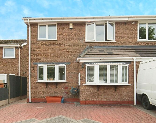 3 Bedroom Semi-Detached House For Sale In Gorsey Way, Coleshill, Birmingham, Warwickshire, B46