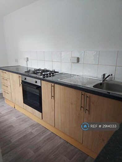 2 Bedroom Terraced House To Rent In Hollins Road, Oldham, OL8