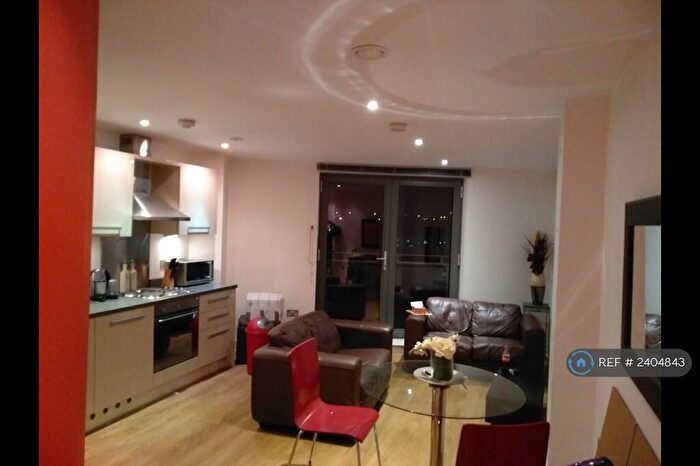 1 Bedroom Flat To Rent In Cross Green Lanes, Leeds, LS9