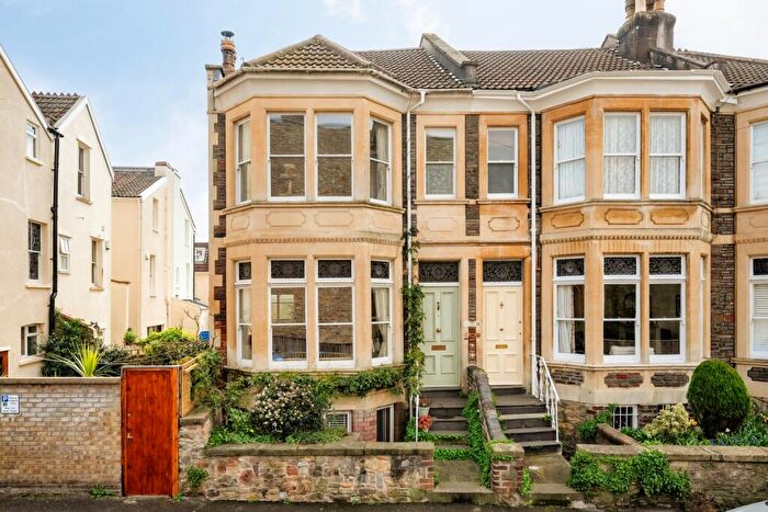 4 Bedroom End Of Terrace House For Sale In Clifton, Bristol, BS8