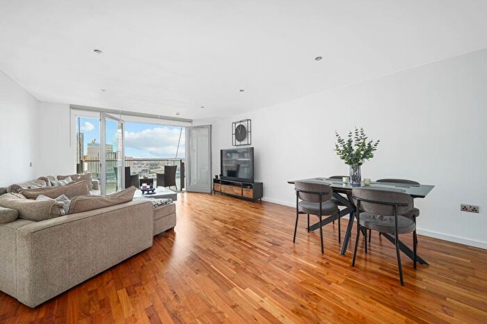 2 Bedroom Flat For Sale In Fairmont Avenue, New Providence Wharf, E14
