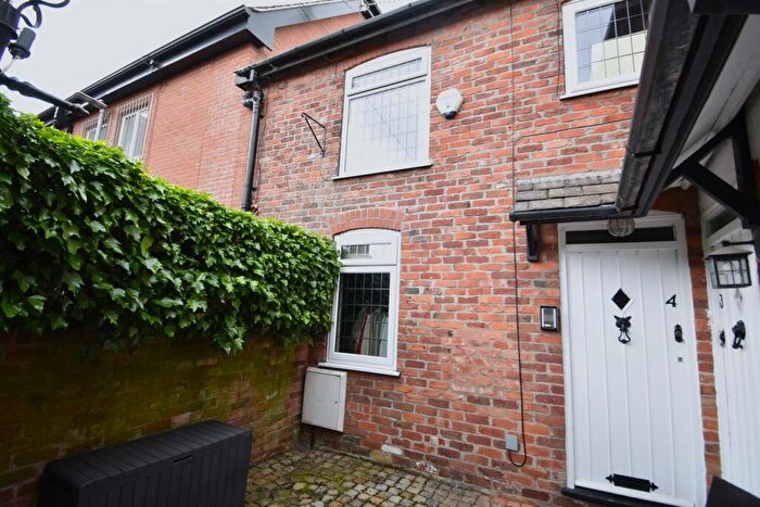 2 Bedroom Mews For Sale In Tyler Street, Alderley Edge, SK9
