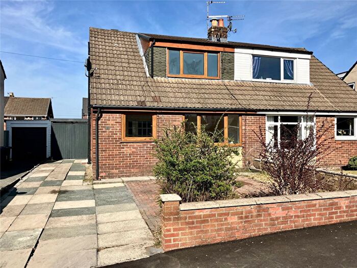 3 Bedroom Semi-Detached House For Sale In Arrowsmith Drive, Hoghton, Preston, Lancashire, PR5