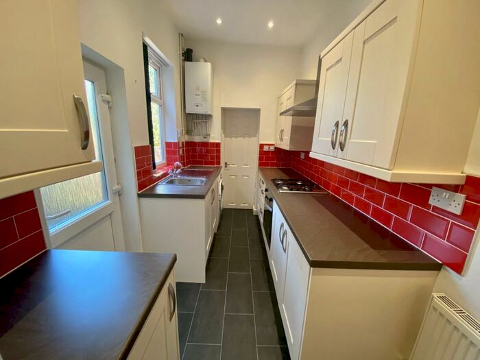 3 Bedroom Terraced House To Rent In Wordsworth Road, Leicester, LE2