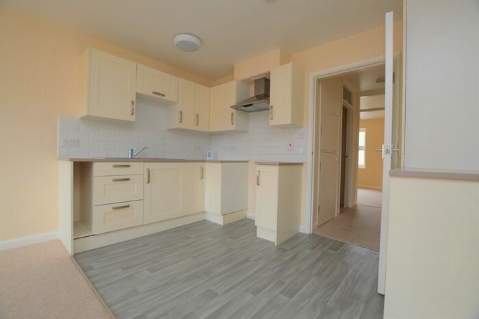 2 Bedroom Flat To Rent In Turner Street, Ramsgate, CT11