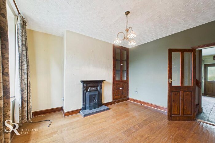 3 Bedroom Terraced House For Sale In Cliff Road, Buxton, SK17